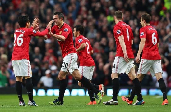 力与队友配 力与队友配